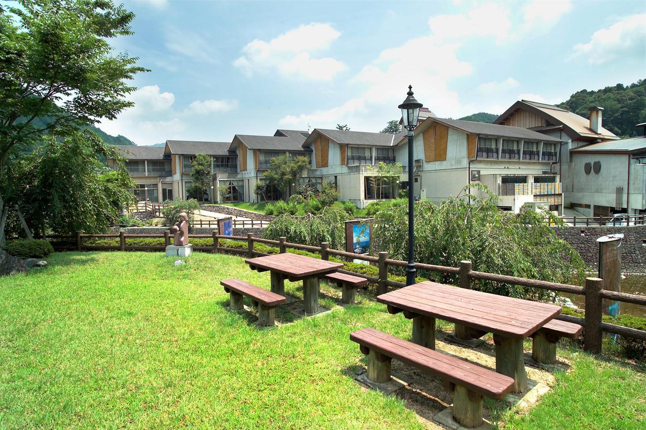 Kamiyama Onsen Hotel Shikinosato & Iyashinoyu 徳島市 エクステリア 写真