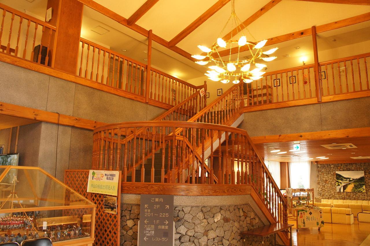 Kamiyama Onsen Hotel Shikinosato & Iyashinoyu 徳島市 エクステリア 写真