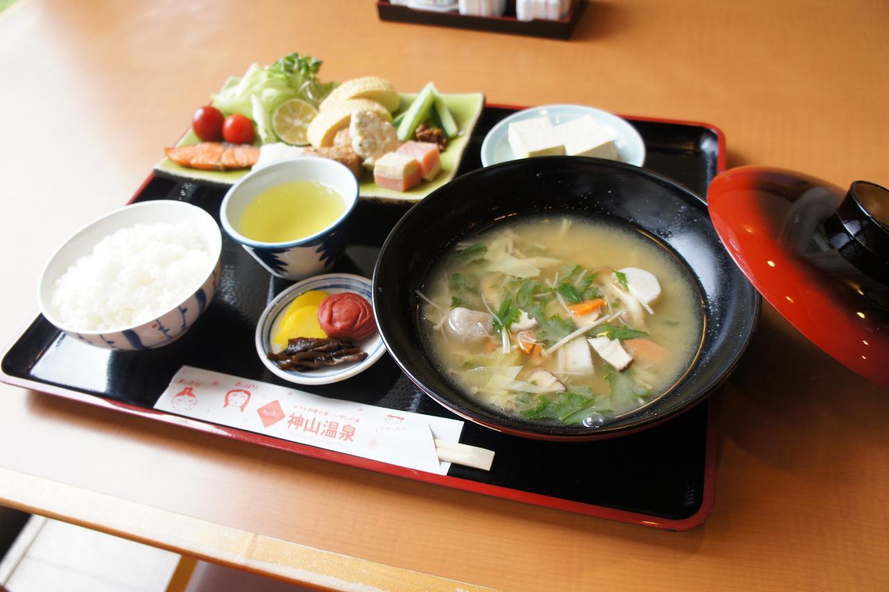 Kamiyama Onsen Hotel Shikinosato & Iyashinoyu 徳島市 エクステリア 写真